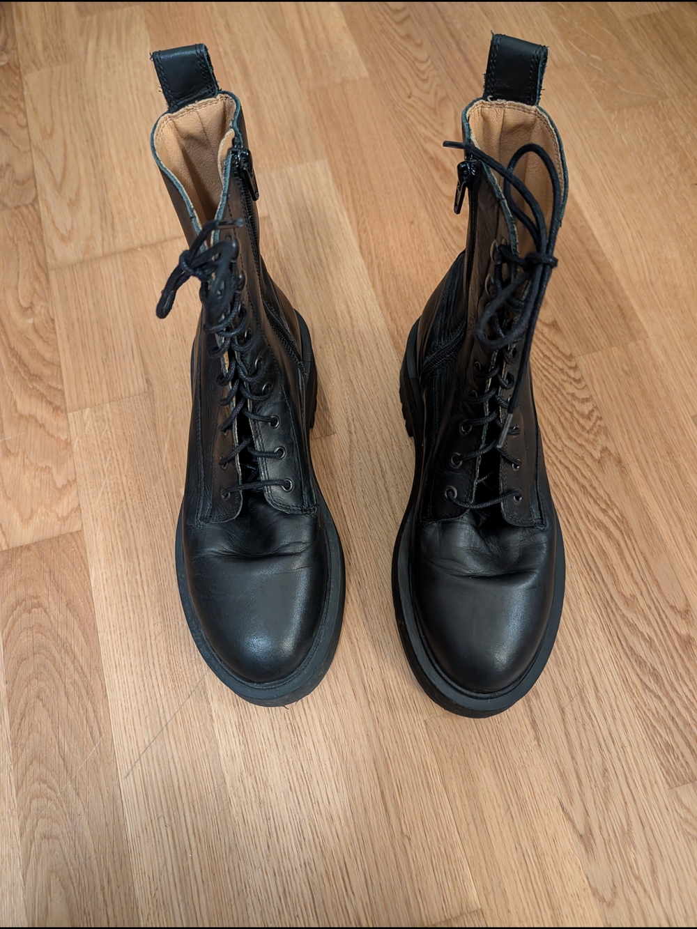 Simons Black Leather Lace-Up Zip Combat Boots